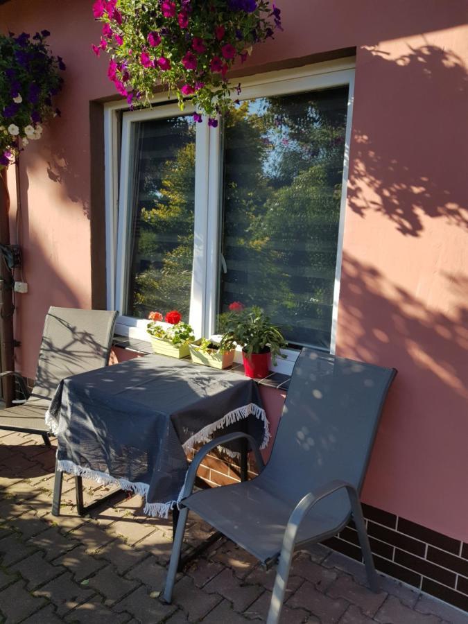 Apartament Lavender Jelenia Gora Exterior photo