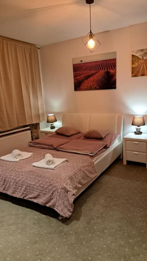 Apartament Lavender Jelenia Gora Exterior photo